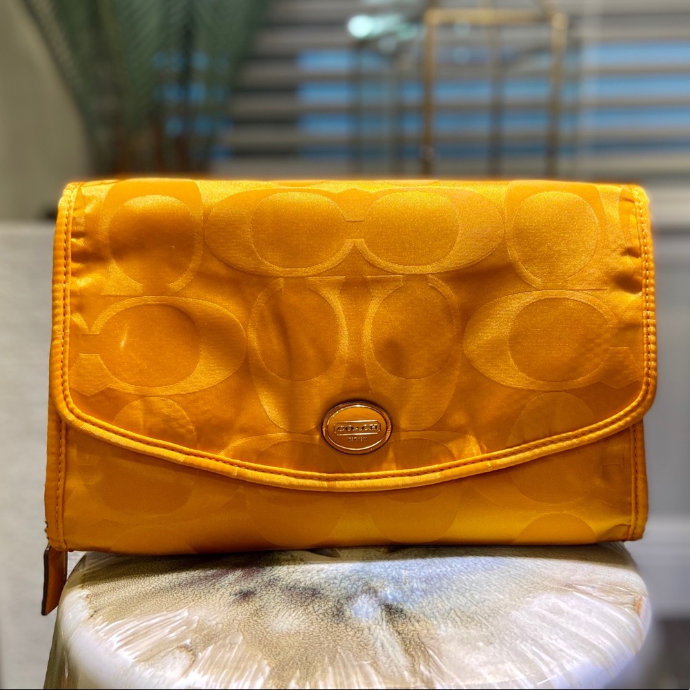 Hanging Marigold Signature C Satin Toiletry Bag